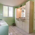 Le Cedre Du Prieure * Montreuil-le-Henri