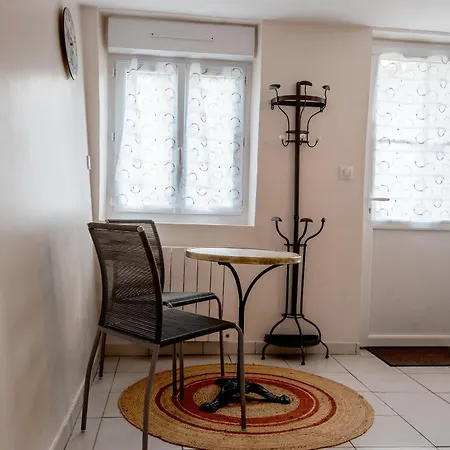 Holiday home Le Cedre Du Prieure