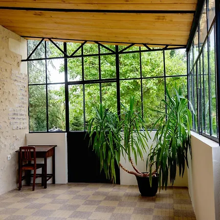 Le Cedre Du Prieure Ferienhaus Montreuil-le-Henri